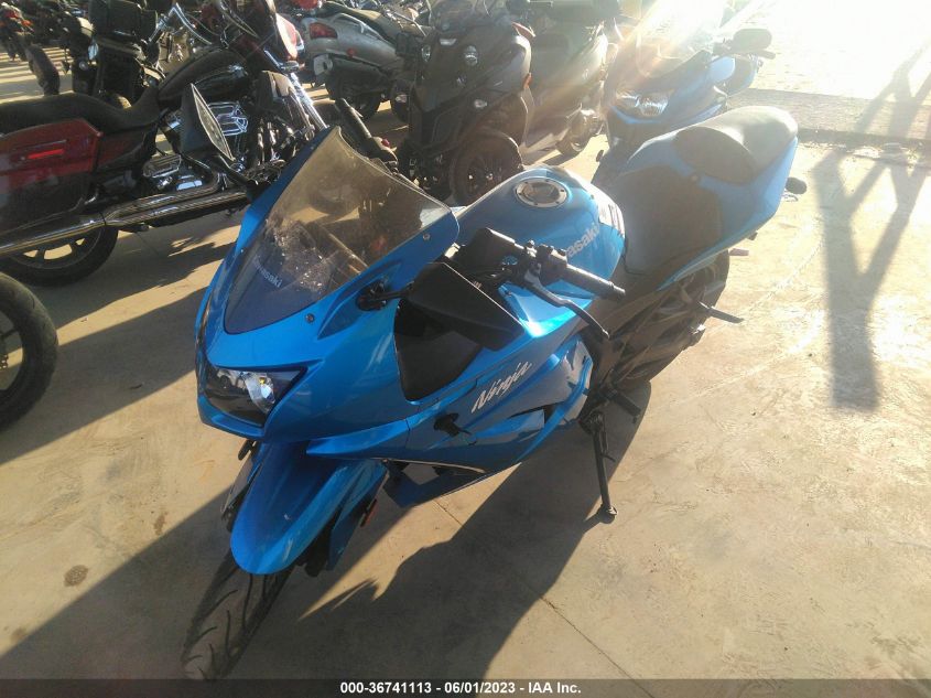 2010 KAWASAKI EX250 J JKAEXMJ14ADA64419