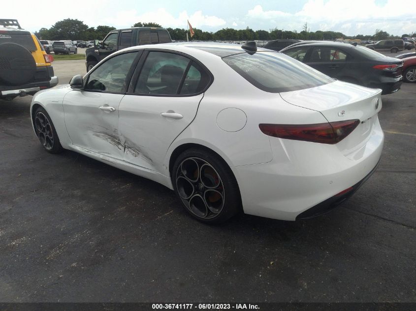 2023 ALFA ROMEO GIULIA VELOCE - ZARFAMBN0P7670940