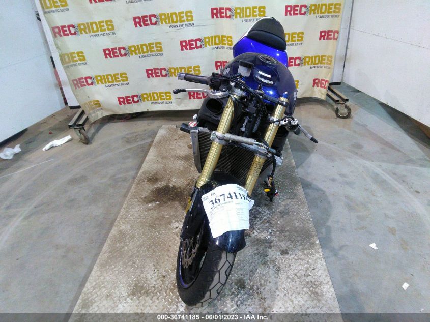 2004 SUZUKI GSX-R750 K - JS1GR7JA242100917