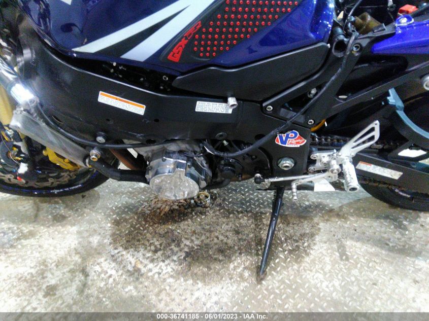 2004 SUZUKI GSX-R750 K - JS1GR7JA242100917