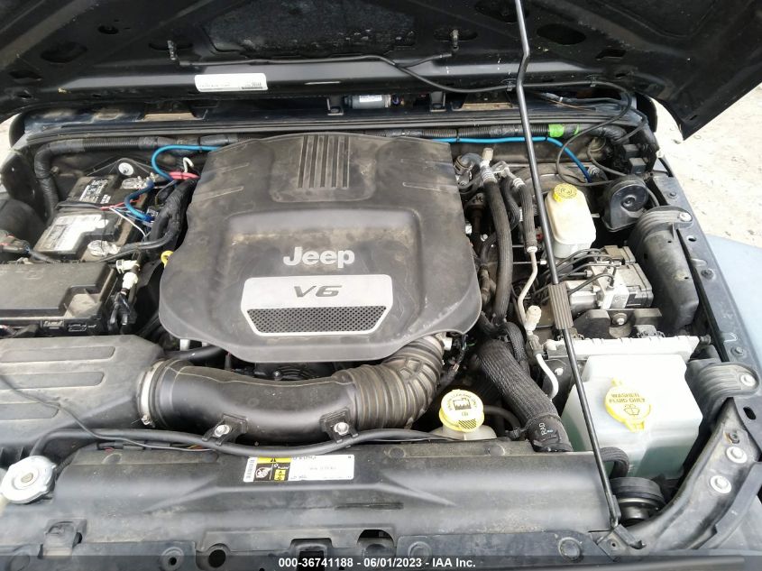 2016 JEEP WRANGLER UNLIMITED BLACK BEAR - 1C4BJWDG2GL135053