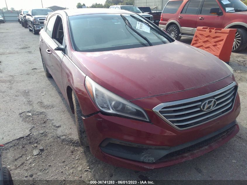 2015 HYUNDAI SONATA 2.4L SE - 5NPE24AF9FH243277