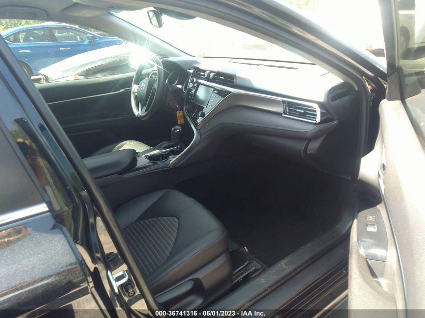 2018 TOYOTA CAMRY SE - JTNB11HK4J3006817