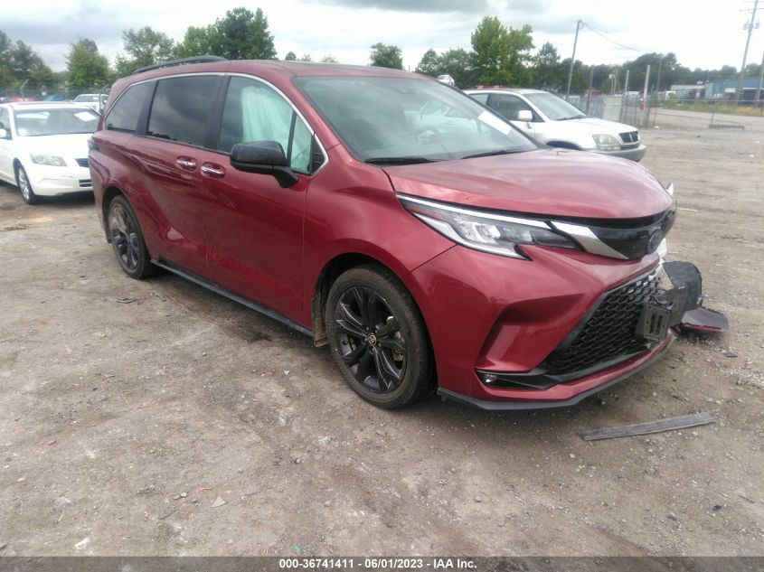 2022 TOYOTA SIENNA XSE - 5TDDRKEC0NS113120