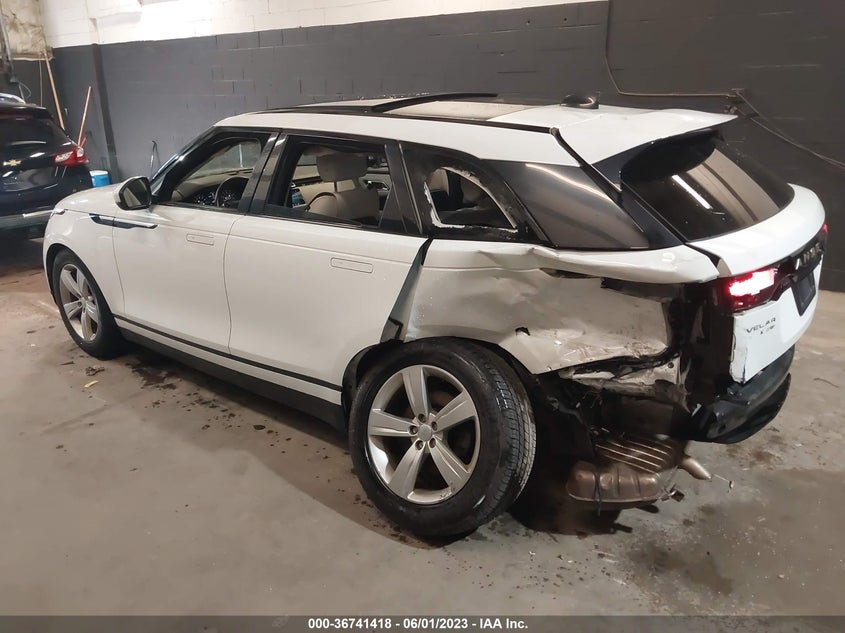 VIN SALYB2EV2KA795684 2019 LAND ROVER RANGE ROVER VELAR S