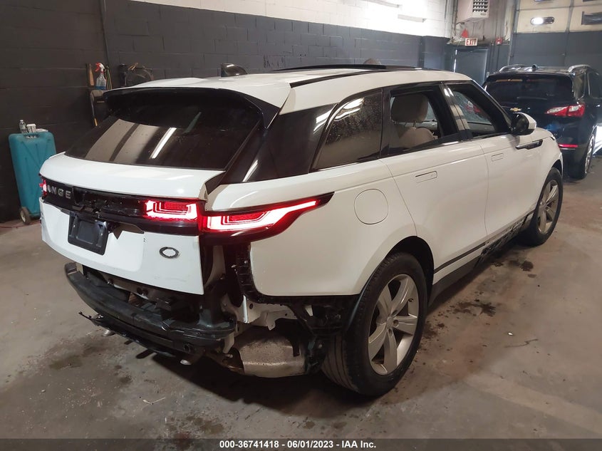 VIN SALYB2EV2KA795684 2019 LAND ROVER RANGE ROVER VELAR S