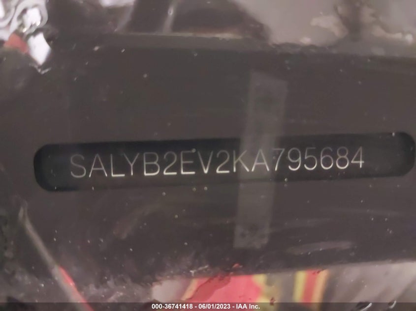 VIN SALYB2EV2KA795684 2019 LAND ROVER RANGE ROVER VELAR S