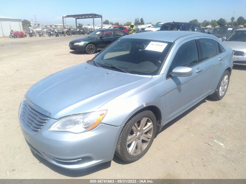 2013 CHRYSLER 200 LX - 1C3CCBAB5DN647121