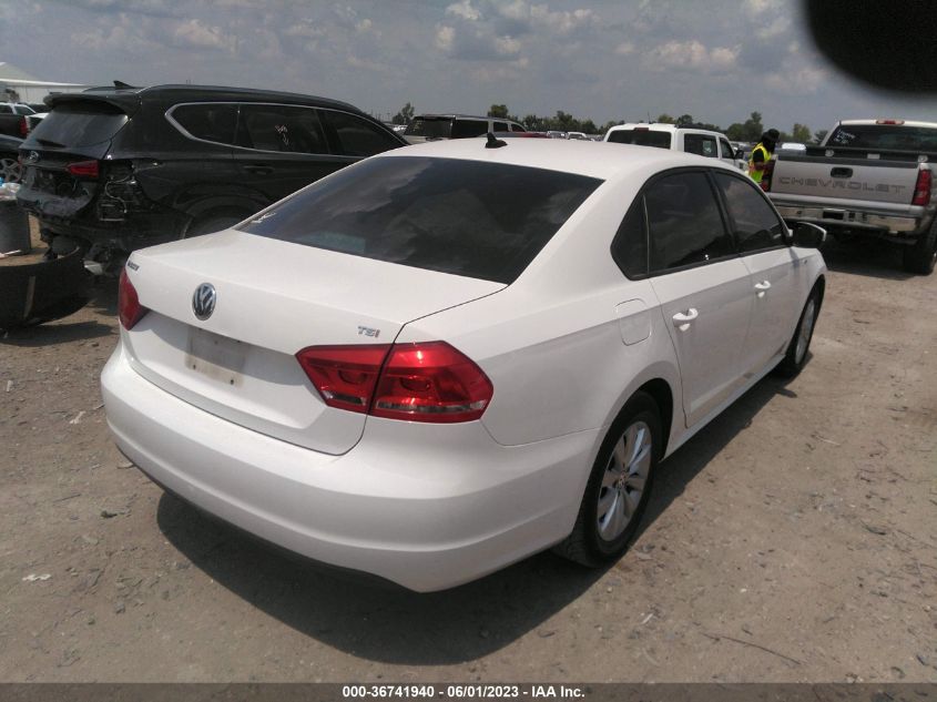 2015 VOLKSWAGEN PASSAT 1.8T WOLFSBURG ED - 1VWAT7A3XFC047540