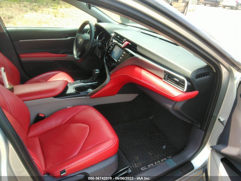 2018 TOYOTA CAMRY L/LE/XLE/SE/XSE - 4T1B11HKXJU636500