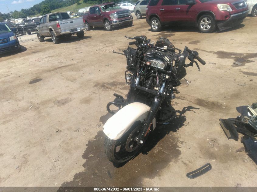 2022 HARLEY-DAVIDSON FLHXS - 1HD1KRP18NB628111