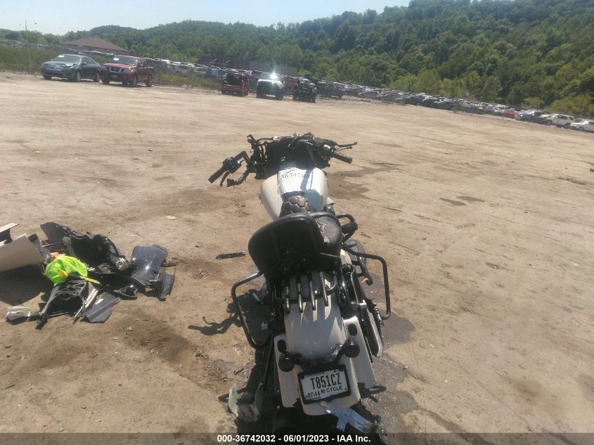 2022 HARLEY-DAVIDSON FLHXS - 1HD1KRP18NB628111