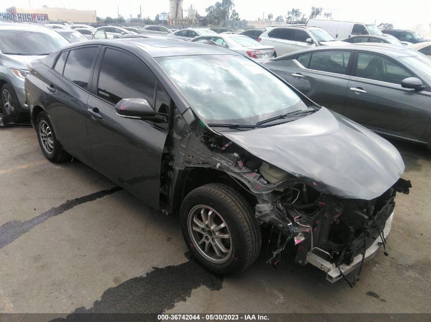 2016 TOYOTA PRIUS FOUR - JTDKARFU0G3009049