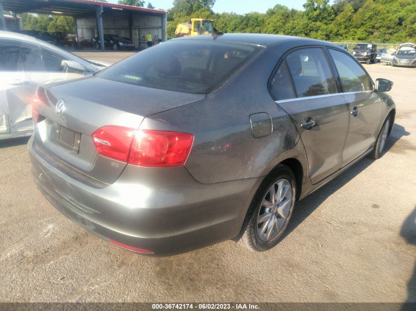 2014 VOLKSWAGEN JETTA SEDAN SE W/CONNECTIVITY/SUNROOF - 3VWD07AJ8EM362869