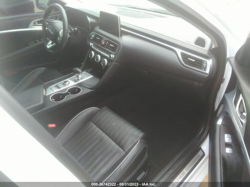 2019 GENESIS G70 3.3T ADVANCED - KMTG74LEXKU034517