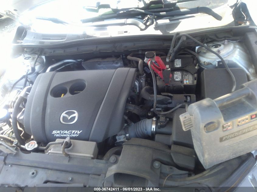 2018 MAZDA MAZDA3 4-DOOR SPORT 3MZBN1U74JM232605