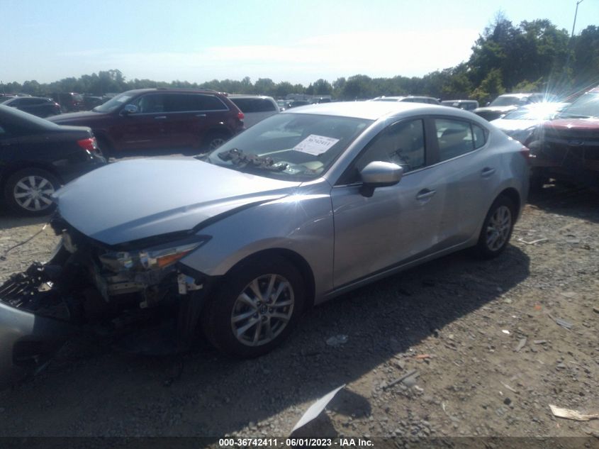 2018 MAZDA MAZDA3 4-DOOR SPORT 3MZBN1U74JM232605
