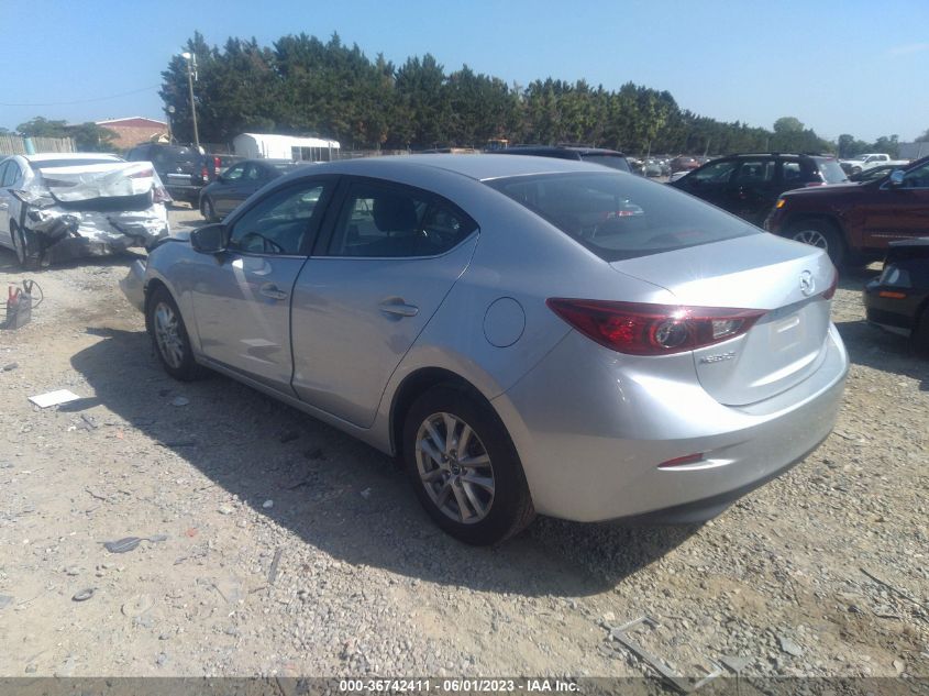 2018 MAZDA MAZDA3 4-DOOR SPORT 3MZBN1U74JM232605
