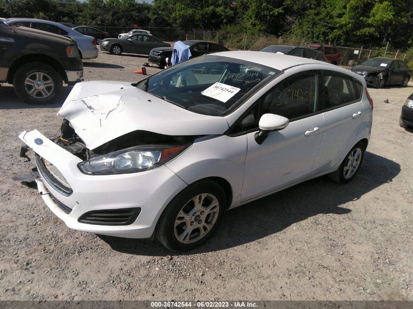 2015 FORD FIESTA SE - 3FADP4EJ8FM118539