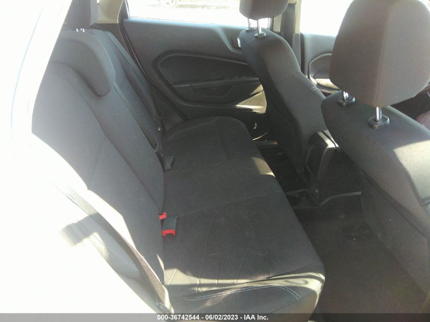 2015 FORD FIESTA SE - 3FADP4EJ8FM118539