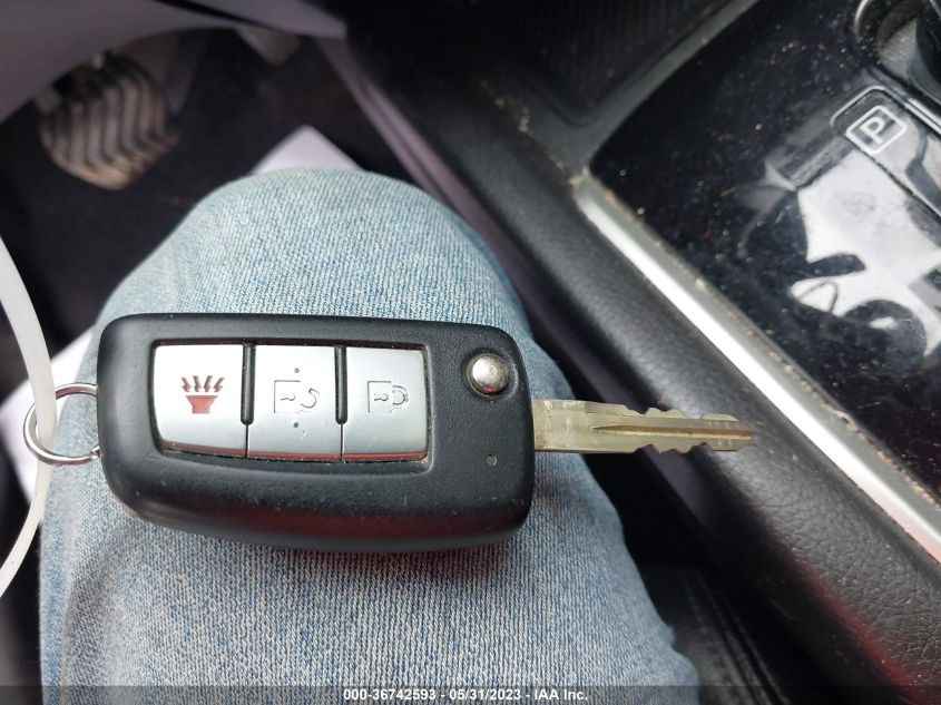2014 NISSAN ROGUE S - 5N1AT2MV7EC805427