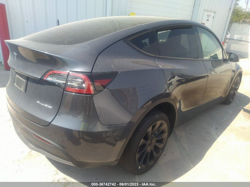 2022 TESLA MODEL Y LONG RANGE - 7SAYGDEE8NF437864