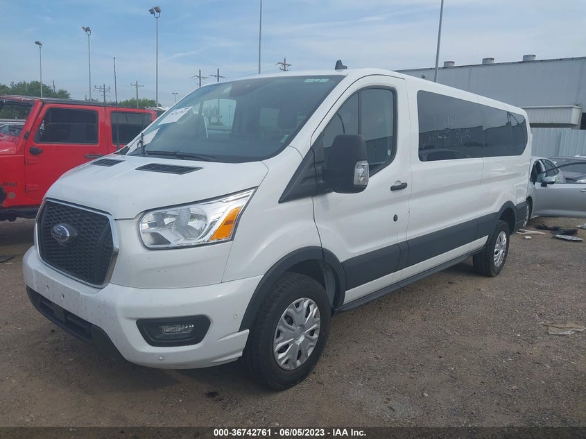 VIN 1FBAX2Y80NKA49169 2022 FORD TRANSIT PASSENGER WAGON XL/XLT