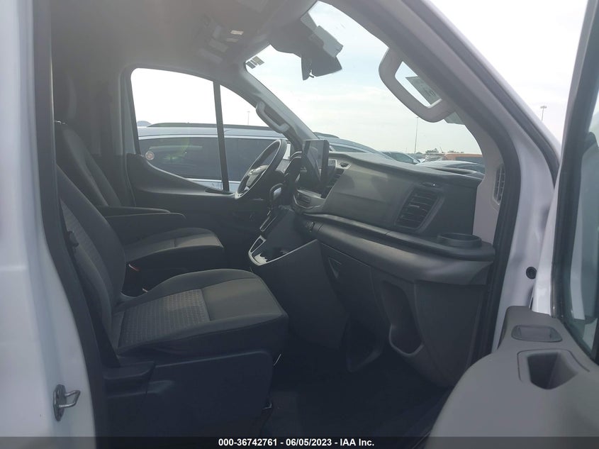 VIN 1FBAX2Y80NKA49169 2022 FORD TRANSIT PASSENGER WAGON XL/XLT