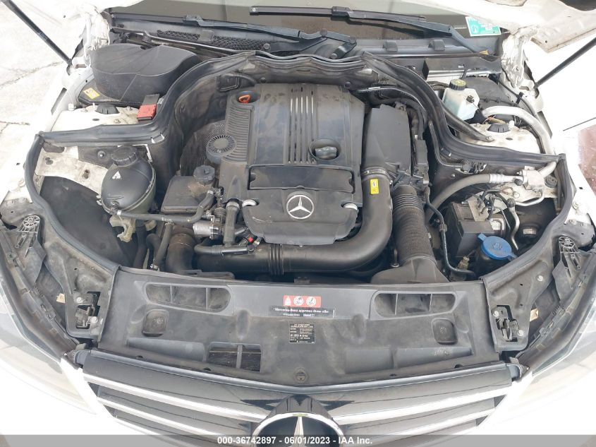 2014 MERCEDES-BENZ C-CLASS C 250 - WDDGF4HB3EG255904