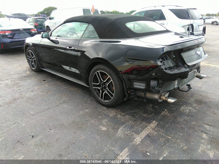 VIN 1FATP8UH1M5111761 2021 FORD MUSTANG ECOBOOST