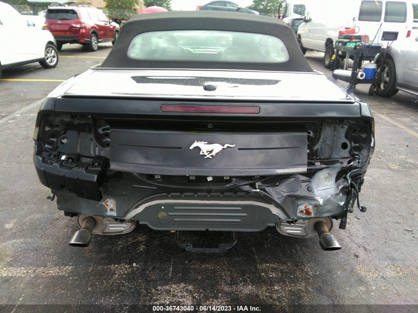 VIN 1FATP8UH1M5111761 2021 FORD MUSTANG ECOBOOST