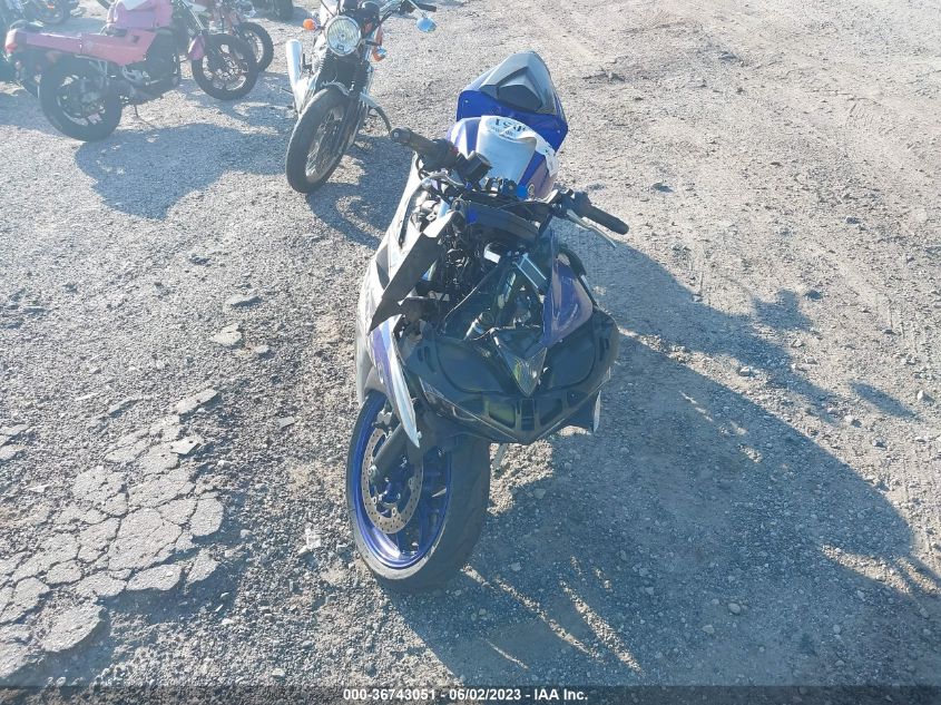 2015 YAMAHA YZFR3 MH3RH06Y5FK001463