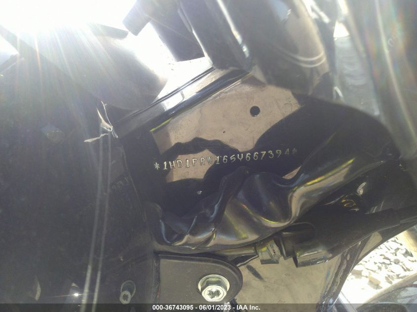 2005 HARLEY-DAVIDSON FLHRCI - 1HD1FRW165Y667394