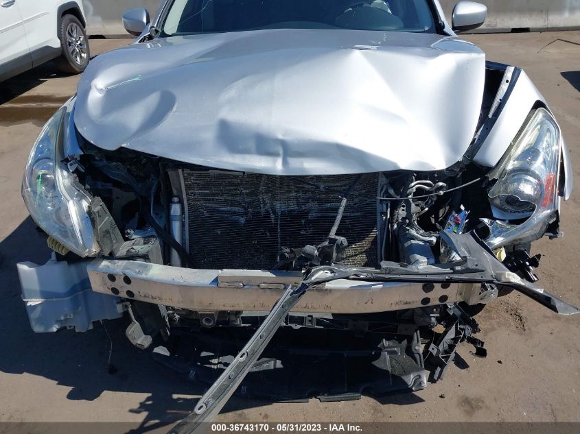 2015 INFINITI Q40 JN1CV6AP5FM502973