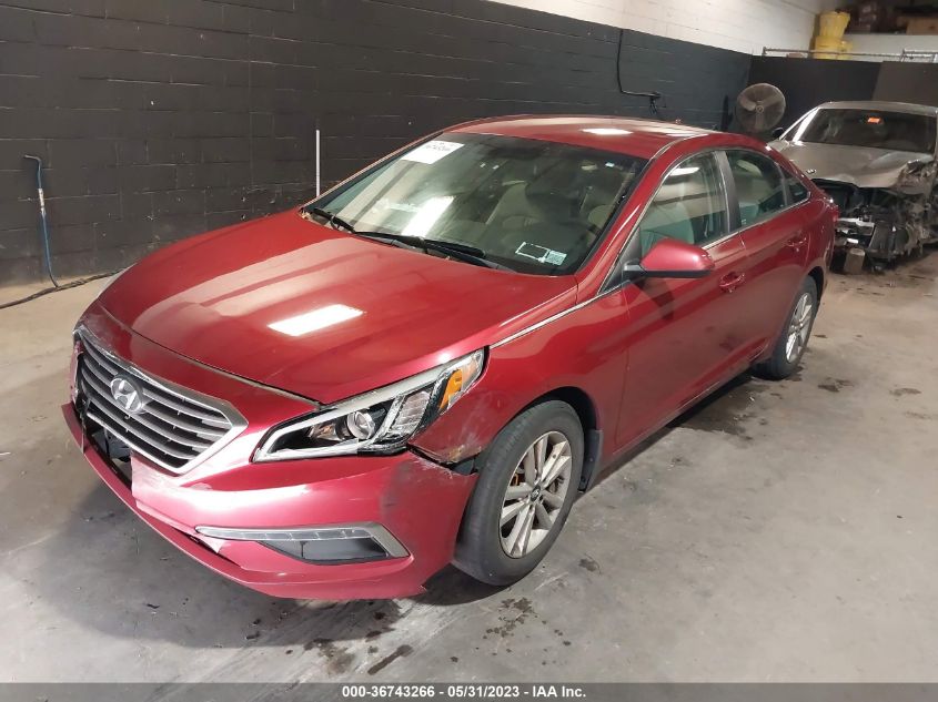 2015 HYUNDAI SONATA 2.4L SE - 5NPE24AF2FH225106