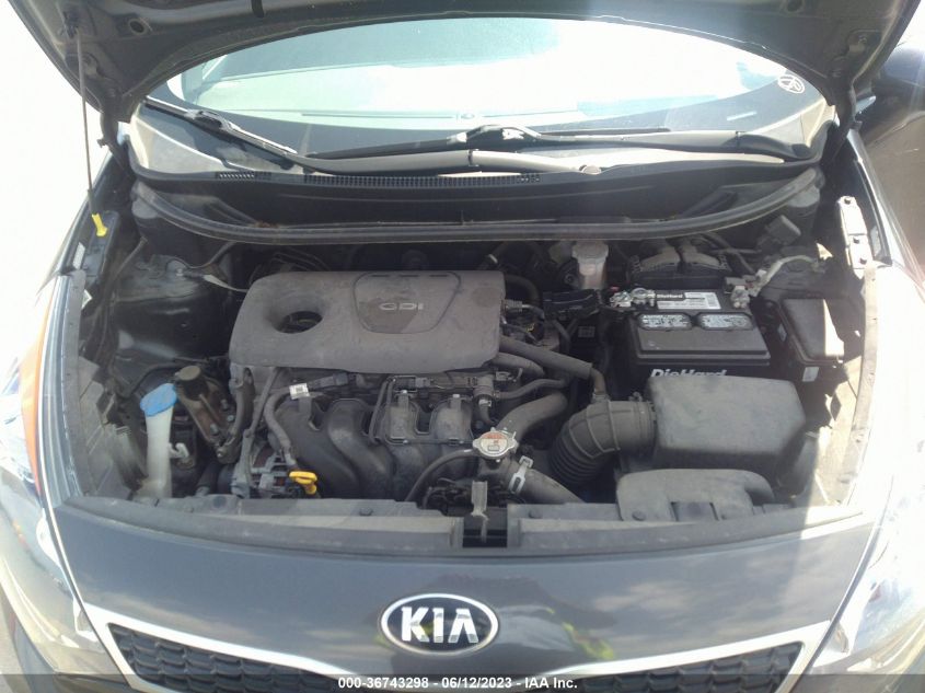 2016 KIA RIO EX - KNADN5A33G6621519