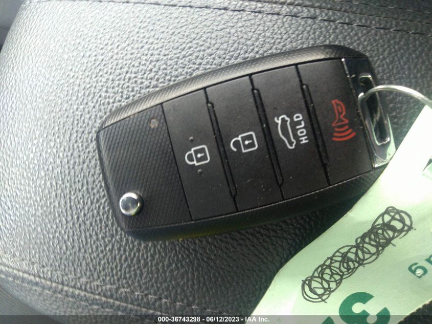2016 KIA RIO EX - KNADN5A33G6621519