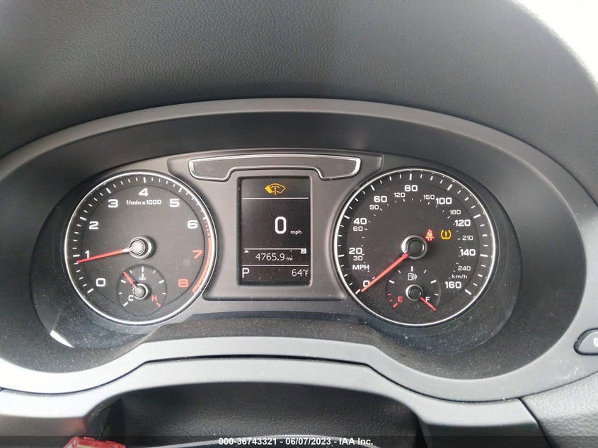 VIN WA1BCCFS4JR005915 2018 AUDI Q3 PREMIUM/SPORT PREMIUM