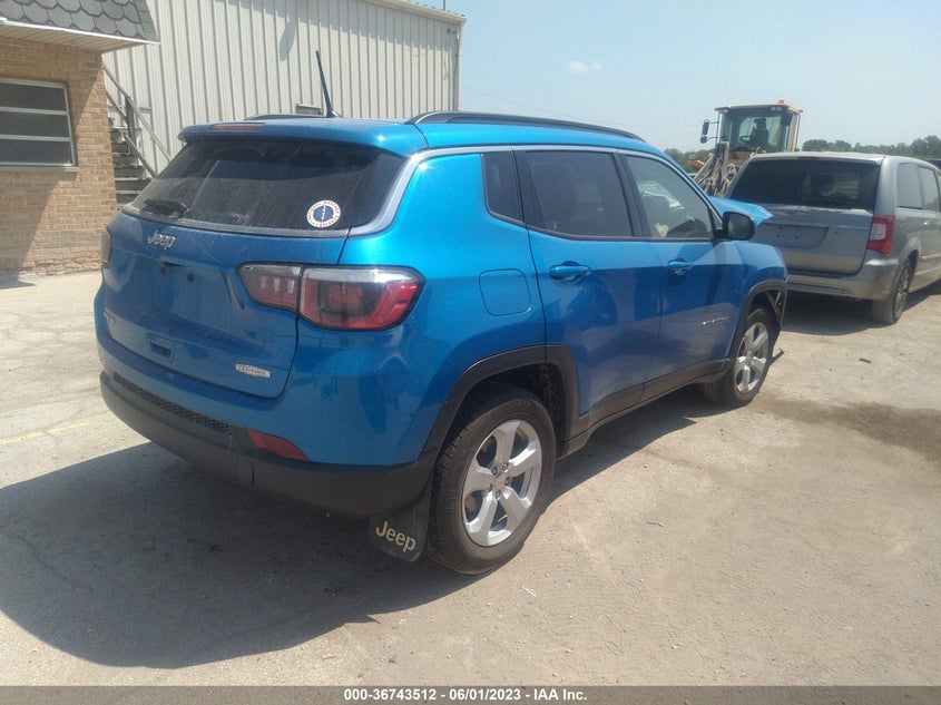 VIN 3C4NJDBB5JT467458 2018 JEEP COMPASS LATITUDE
