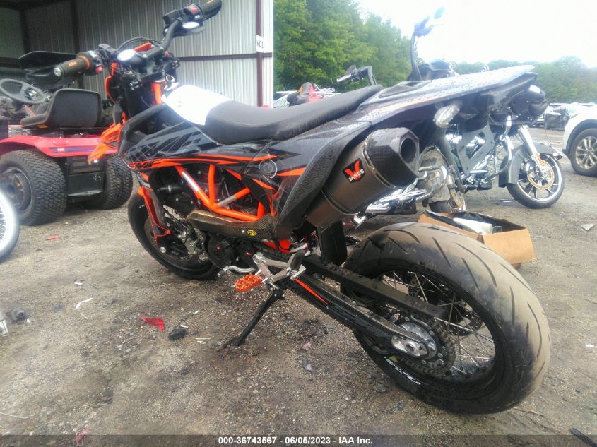 2021 KTM 690 SMC R VBKLSV401MM709824