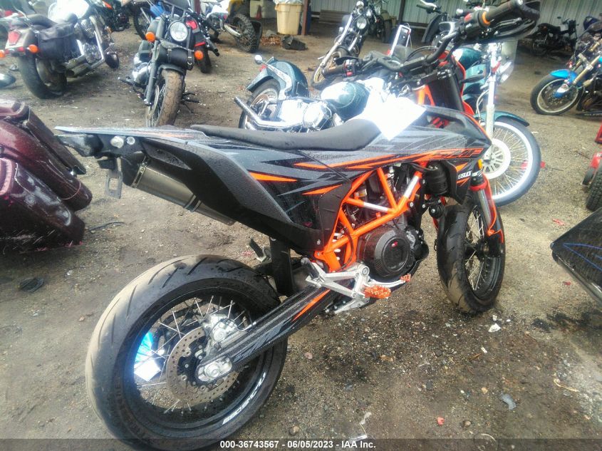 2021 KTM 690 SMC R VBKLSV401MM709824