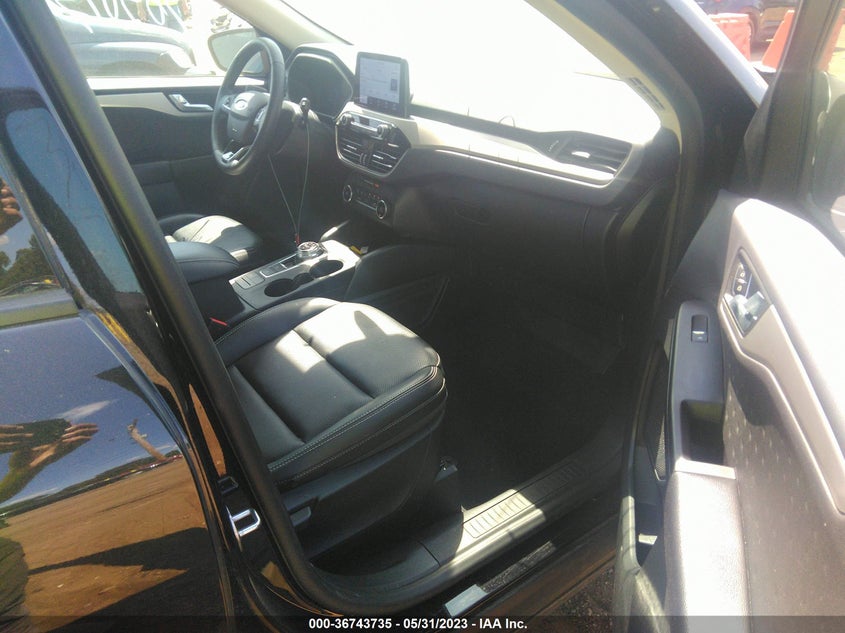 VIN 1FMCU9BZ7LUC17085 2020 FORD ESCAPE SE SPORT HYBRID