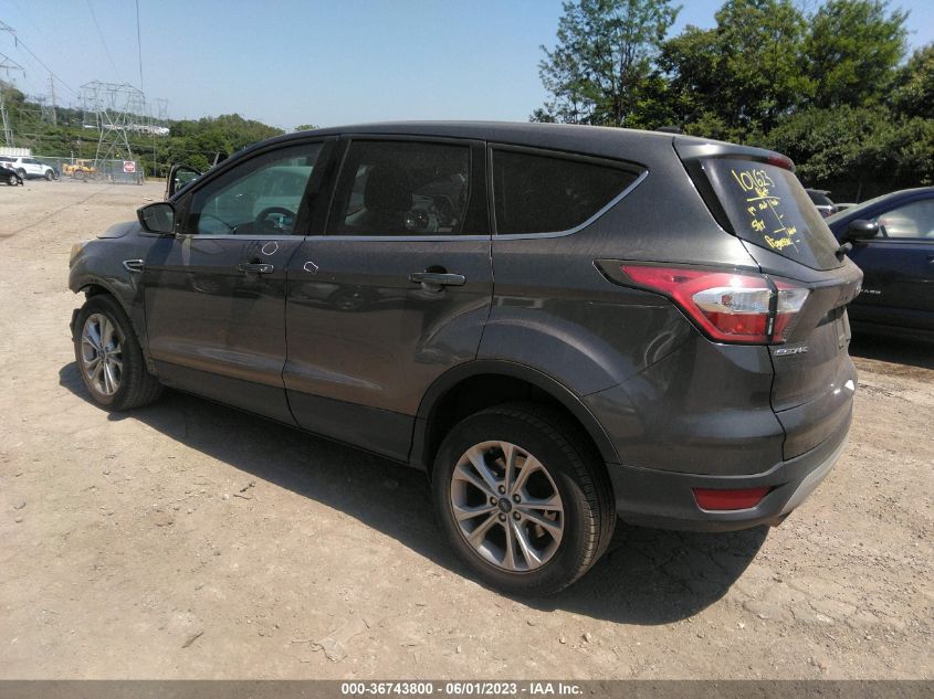 2017 FORD ESCAPE SE - 1FMCU9GD0HUA45020