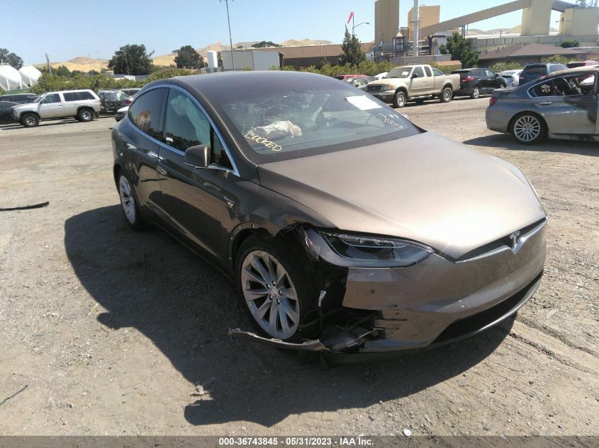 2016 TESLA MODEL X 70D/90D/75D/60D - 5YJXCAE27GF008596