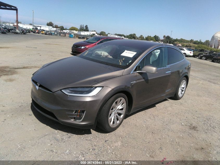 2016 TESLA MODEL X 70D/90D/75D/60D - 5YJXCAE27GF008596