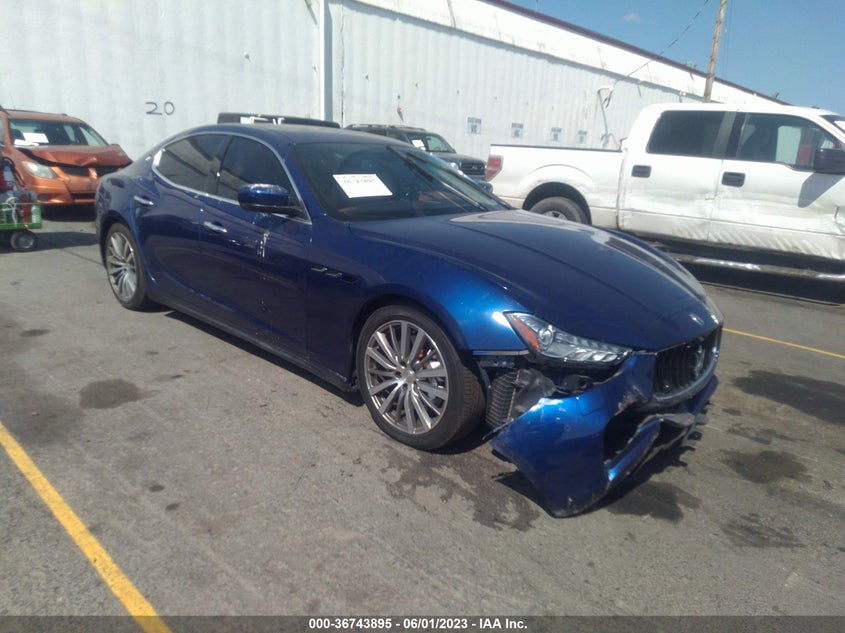 2014 MASERATI GHIBLI VIN: ZAM57RTA3E1077050
