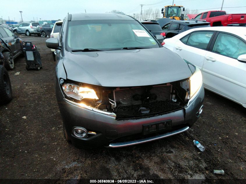 2016 NISSAN PATHFINDER PLATINUM/SV/SL/S - 5N1AR2MM4GC661781