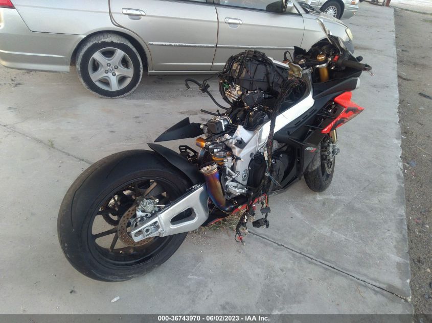 2022 APRILIA RSV4 FACTORY - ZD4KYUB05NS000324