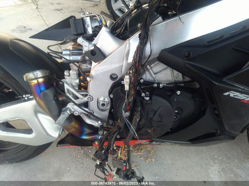 2022 APRILIA RSV4 FACTORY - ZD4KYUB05NS000324