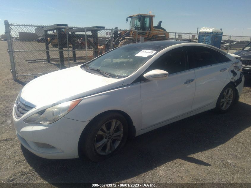 2013 HYUNDAI SONATA LIMITED PZEV - 5NPEC4AC8DH657988